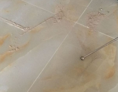 鸡东瓷砖空鼓维修公司分享粘合剂选择不当在瓷砖铺贴过程中可能导致以下问题